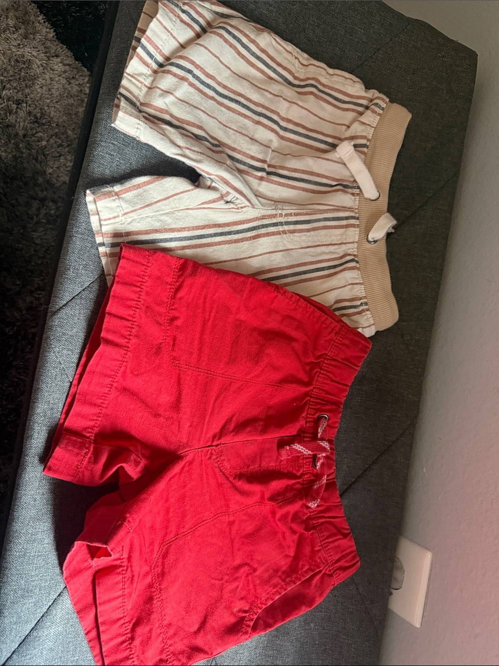Pack of 2 Boys' Summer Shorts - Red & Striped Beige